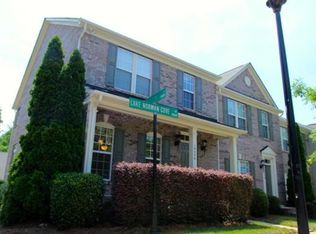 19254 Lake Norman Cove Dr, Cornelius, NC 28031
