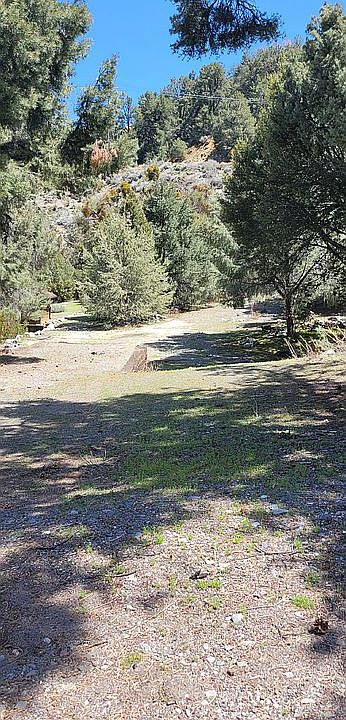 2nd image of 2400 Glacier Dr