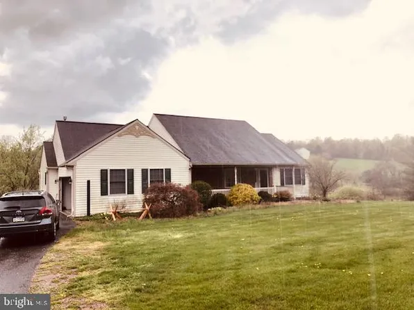1666 Wyomissing Rd, Mohnton, PA 19540