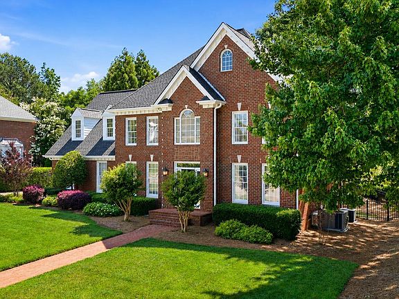 3rd image of 12500 Ribbongrass Ct