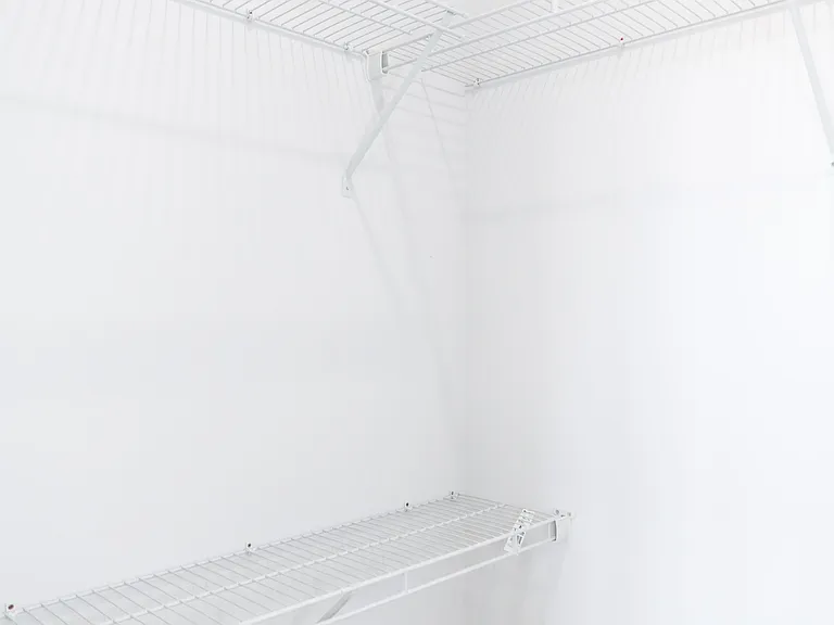 2402 W Carmen Ave #405 — Photo 13