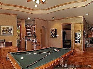 5th image of 5986 Caroline Dr