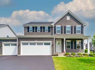 1819 Overview Cir, Antioch, IL 60002