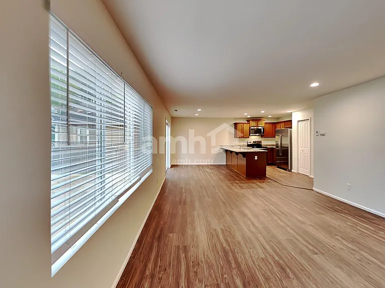 6640 Sarazen St SE — Photo 7