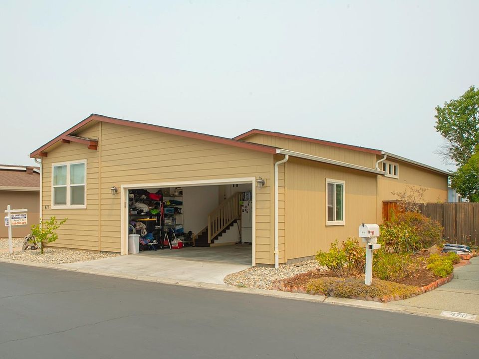 1st image of 471 Chateau La Salle Dr #471