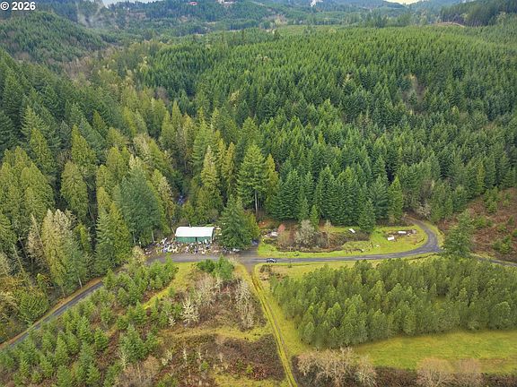 5th image of 15865 NW Berry Creek Rd