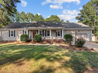 529 Wittington Dr, Chesapeake, VA 23322