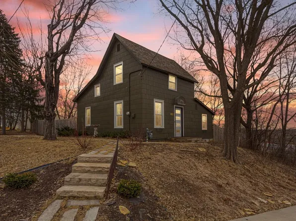 401 Orchard St S, Northfield, MN 55057