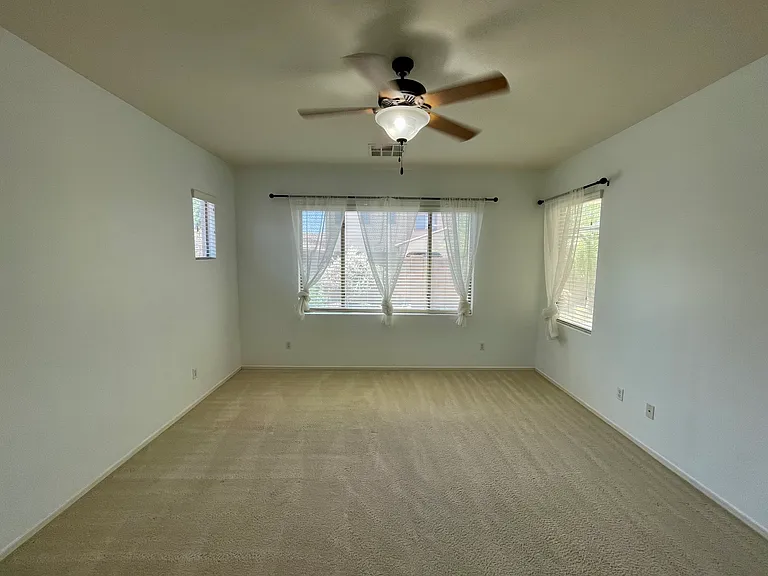 17027 W Hammond St — Photo 14