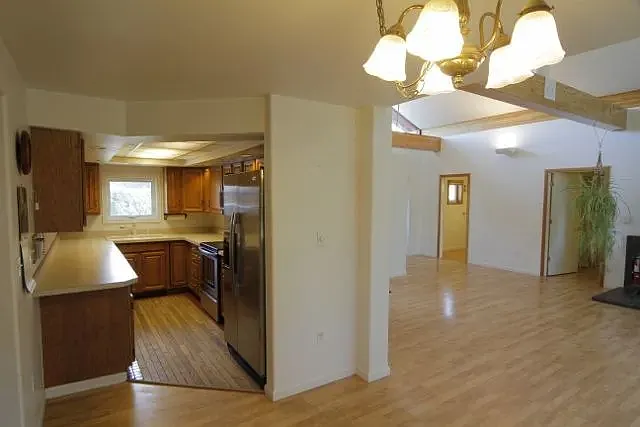 308 Slater Dr — Photo 13