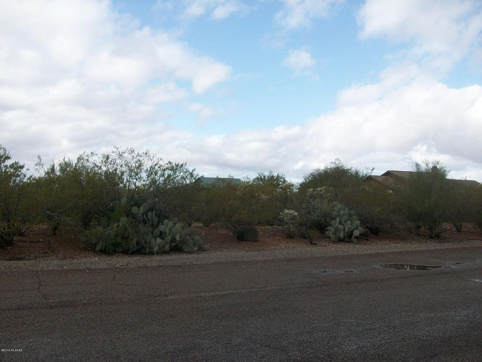 1st image of 8014 S Camino Mirlo #112
