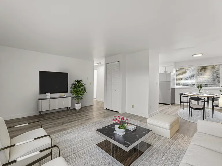 4207 SE 37th Ave #6 — Photo 6