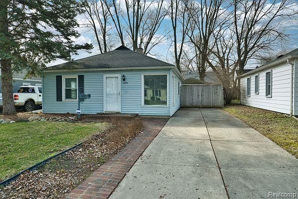 1st image of 2200 Brockton Ave