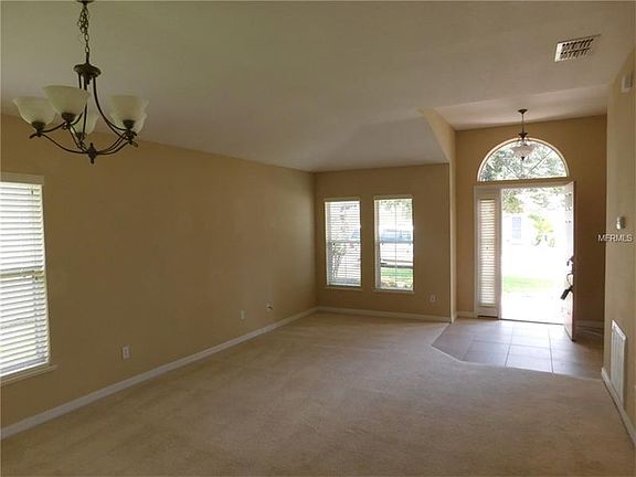 3rd image of 3927 Baldwin Ln
