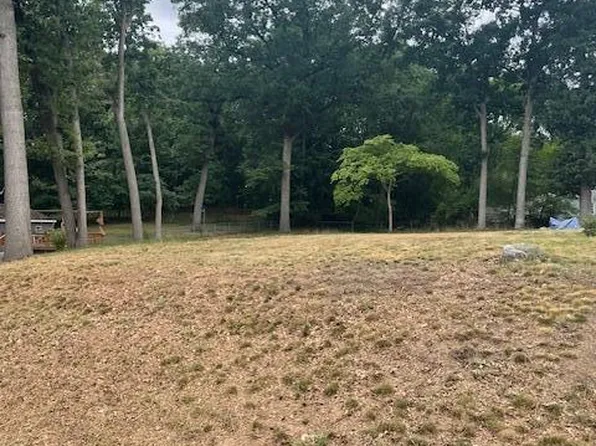 4011 Groveland Ave, Wyoming, MI 49519