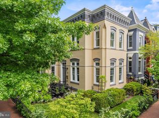 30 9th St SE, Washington, DC 20003