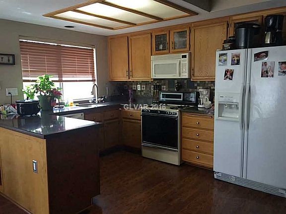 4th image of 5640 Rainwood Dr