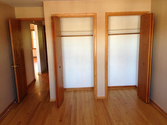 1st Bedroom closet