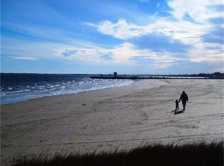 5031 Bland St, Seabrook, TX 77586