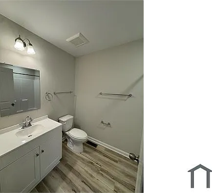 2977 E 8th Ave — Photo 5