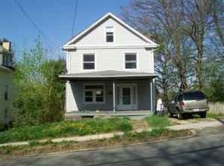 1011 Mercer St, New Castle, PA 16101