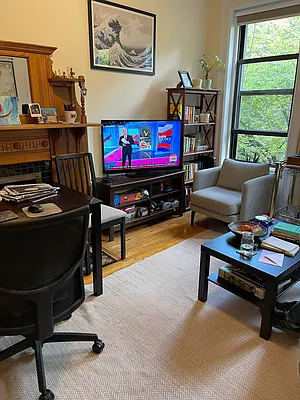 Rented by PennApts | media 11