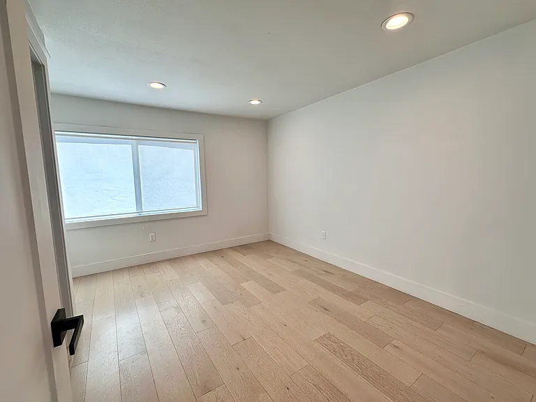 4336 Toland Way — Photo 26