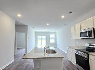 560 Victory Ln, Myrtle Beach, SC 29577