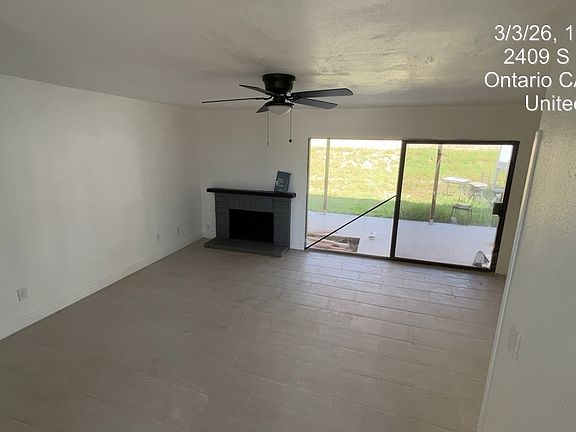 3rd image of 2409 S Hope Pl