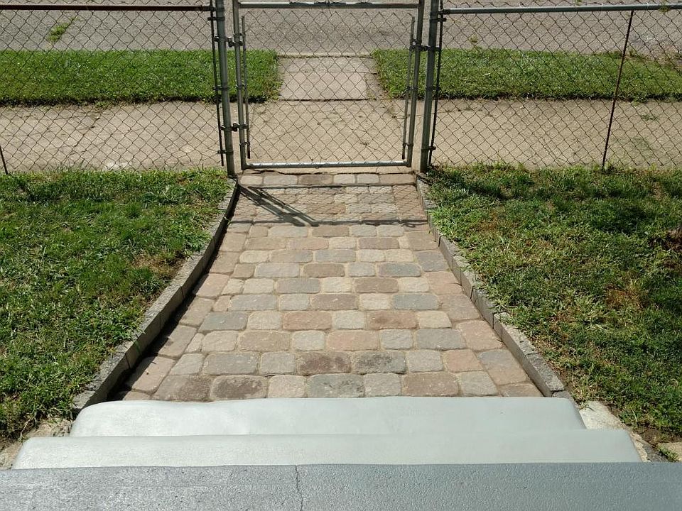 444 Maple Ave, Newark, OH 43055 Zillow