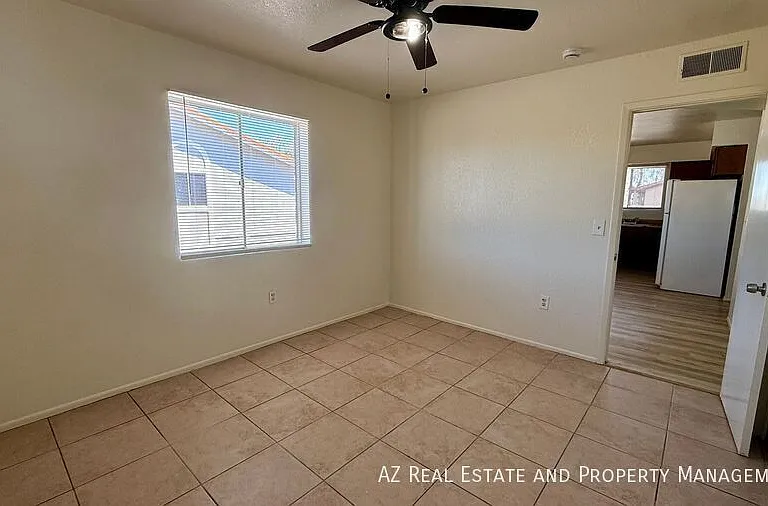 3128 E Cicero St #202 — Photo 18
