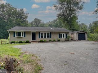 408 Burrs Mill Rd, Southampton, NJ 08088