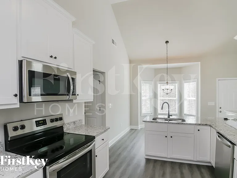 113 Cranbrooke Ln — Photo 6