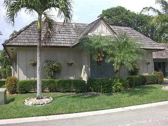 2nd image of 1989 Coquina Way