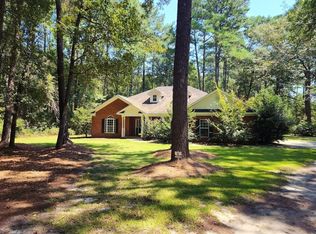 1822 Beaver Creek Ln, Statesboro, GA 30458