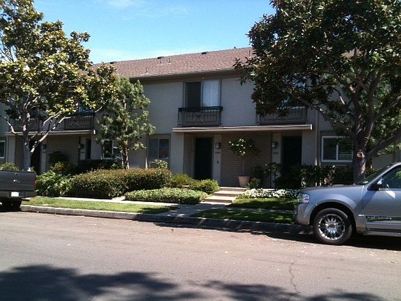Quiet street frontage