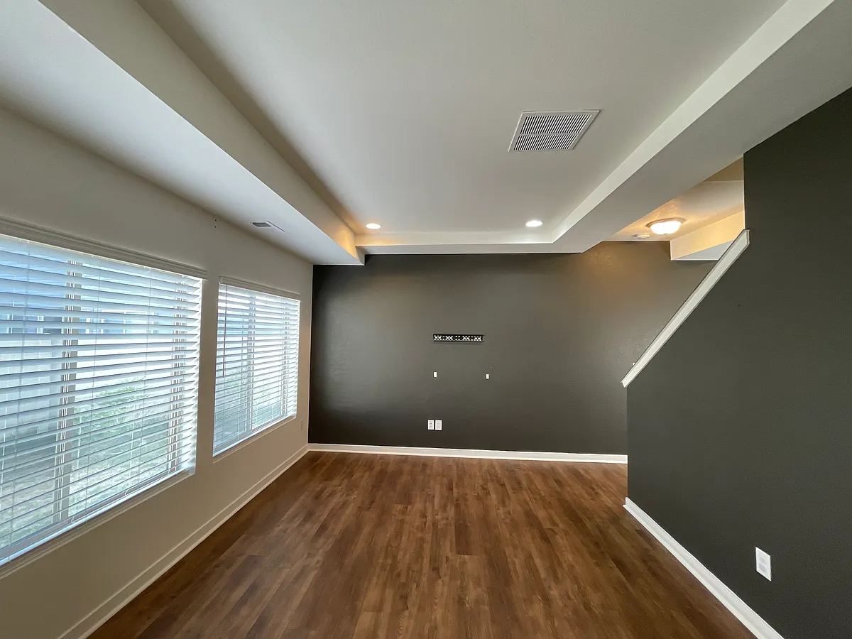 Building Photo - 6133 Callan Dr
