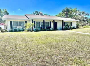 101 10th St SE, Winter Haven, FL 33880