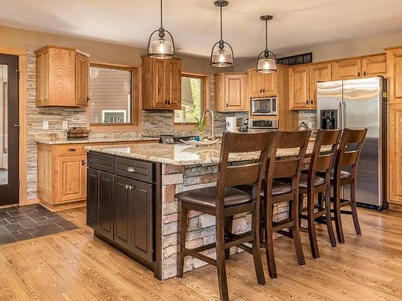 5th image of 8364 Mockler Dr