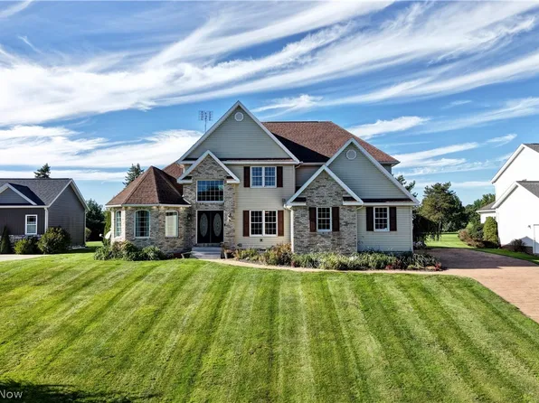 161 Wedgewood Ln NE, Carrollton, OH 44615