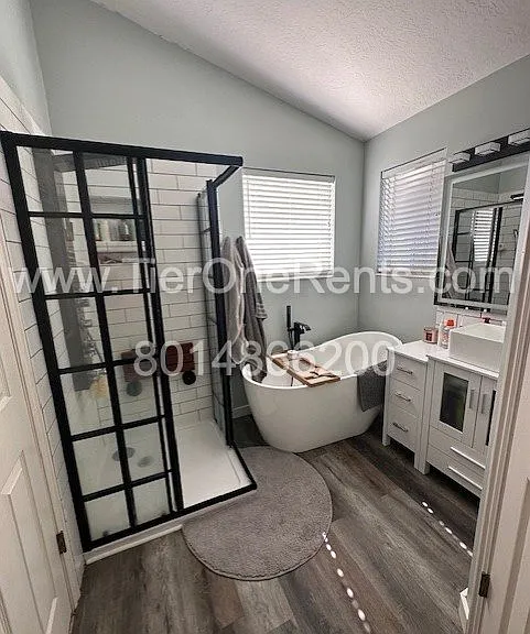 5886 S 3260 W — Photo 15