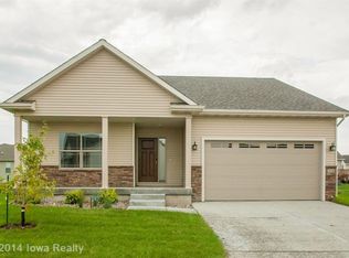 2218 Ironwood Dr SW, Altoona, IA 50009