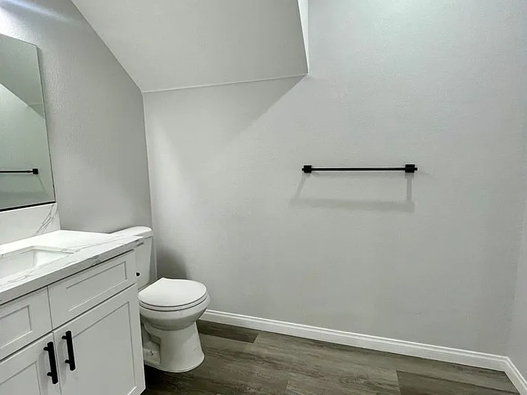 9223 Cypress Ave Fontana, CA 92335 — Photo 11
