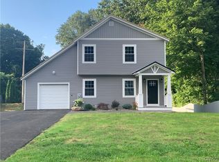 39 Lanning Dr, Fulton, NY 13069