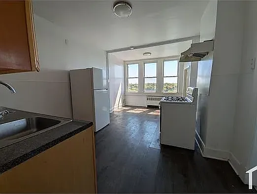 Building Photo - 152 Ridge Ave #3