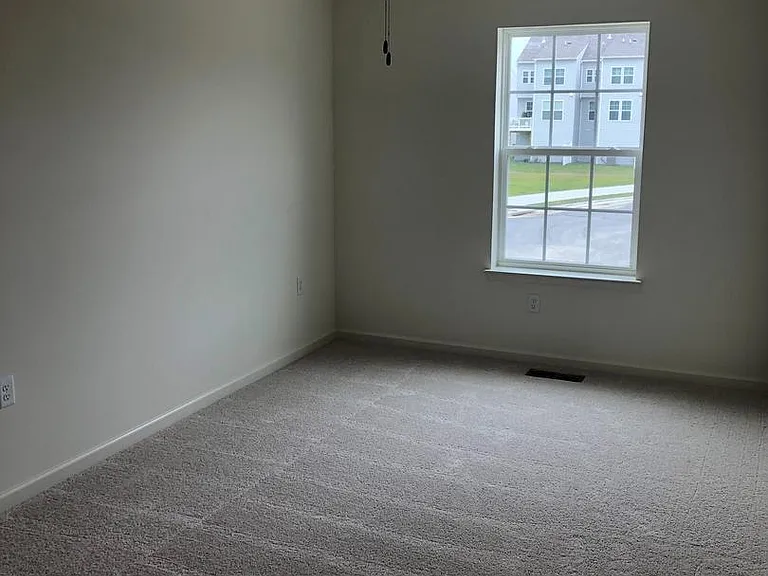 100 Copeley Cir — Photo 12