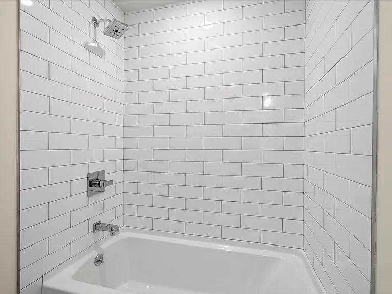 1502 N Randolph St #12B — Photo 11