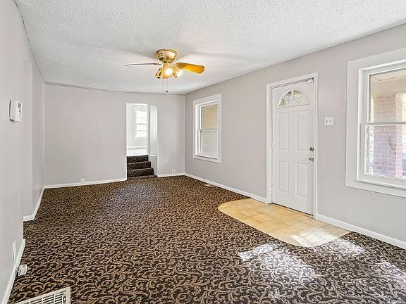 2nd image of 114 N Evanston Ave