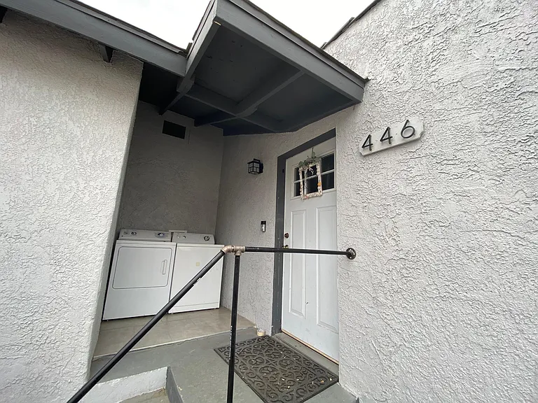 S Arizona Ave — Photo 12
