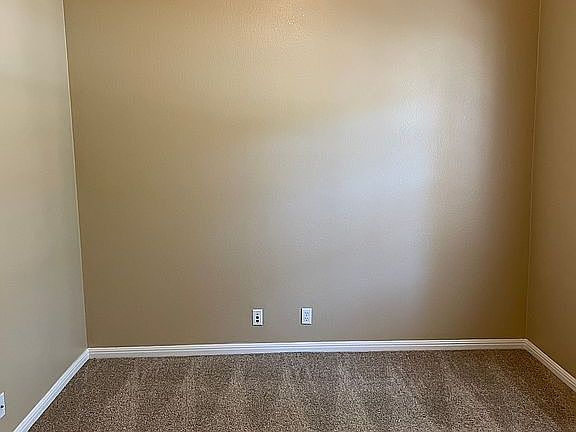 5th image of 8217 Menlo Park Pl
